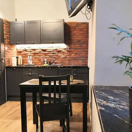 Heart - Z Parkingiem *