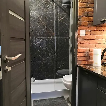 Heart - Z Parkingiem *